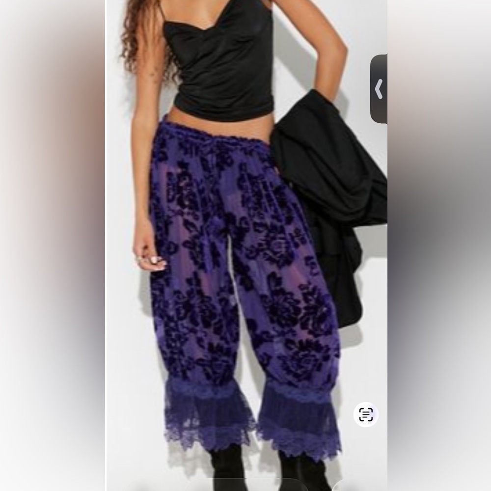 Free People Purple Floral Velvet Wide Leg Cropped Pants - Picture 2 of 5